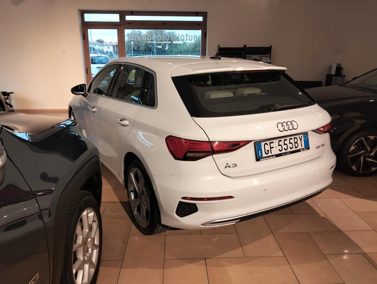 Audi A3 SPB 35 TDI S tronic Business Advanced