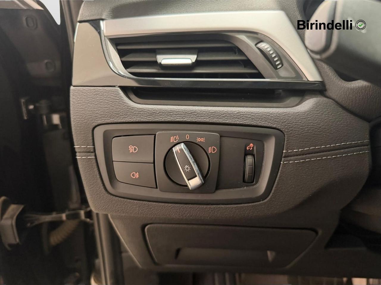 BMW X2 (F39) - X2 sDrive16d Business-X