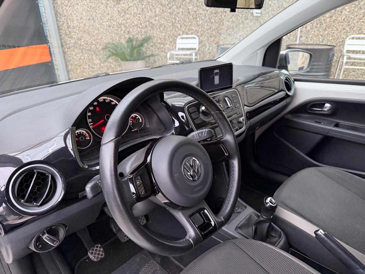 Volkswagen up! 1.0 benzina EURO5b neopatentati