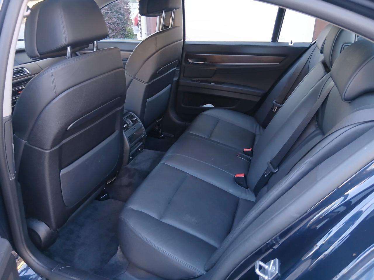 Bmw 750 750i Eccelsa solo 44000 km unico proprietario