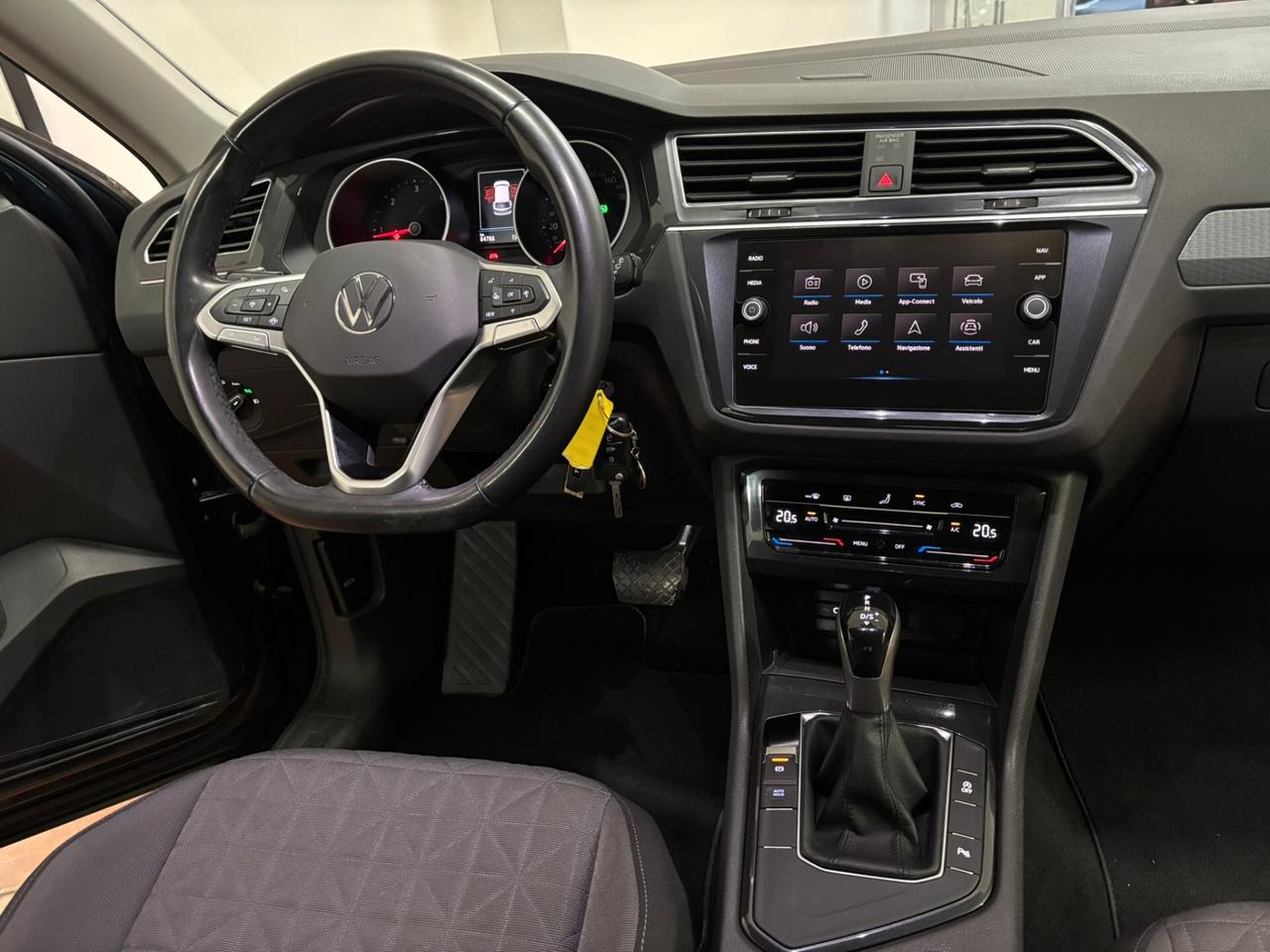 VOLKSWAGEN TIGUAN 2021 2.0 150 CV DSG LIFE