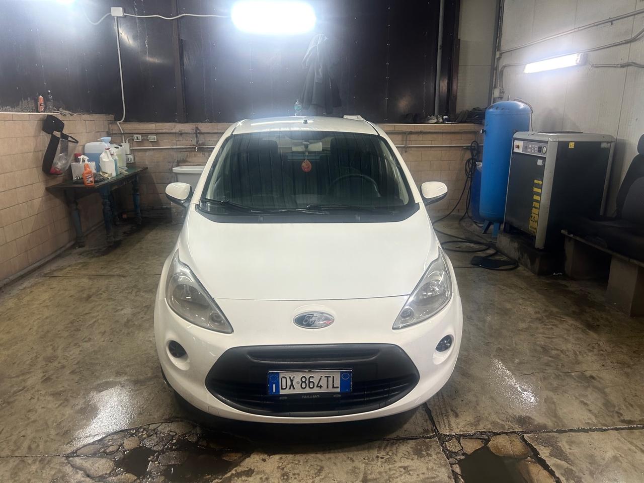Ford Ka 1.2 8V 69CV Titanium