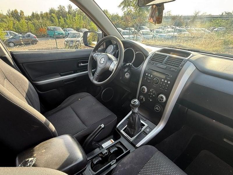 Suzuki Grand Vitara 5p 2.0 16v
