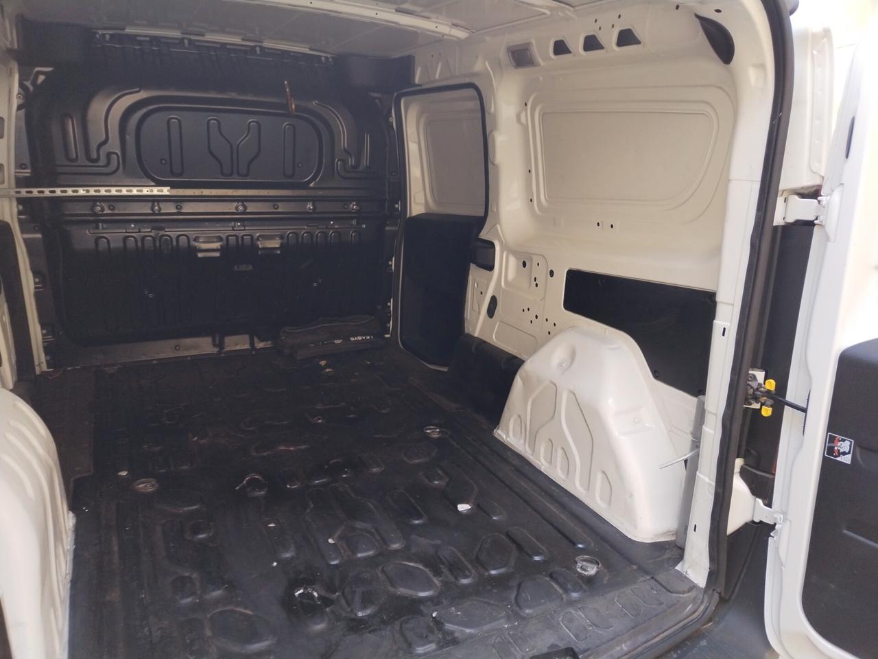 Fiat Doblo Doblò 1.6 MJT 105CV Cargo Maxi 3 Posti