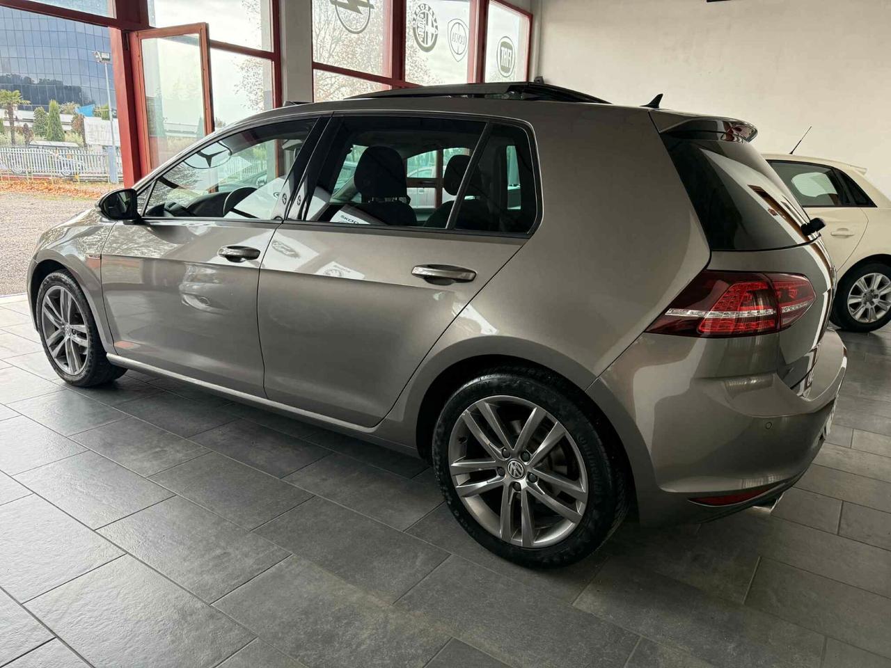 Volkswagen Golf 2.0 TDI DSG 5p. Lounge 150CV TETTO APRIBILE