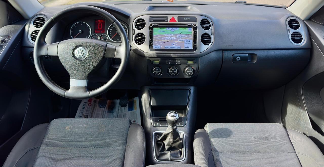 Volkswagen Tiguan 2.0 TDI 170 CV DPF Sport & Style (18°)