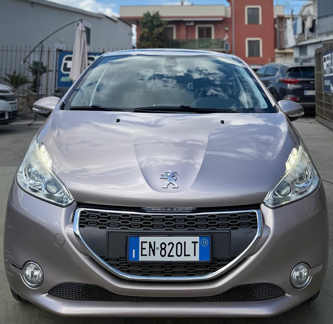 Peugeot 208 1.2 Benzina Allure 82 Cv