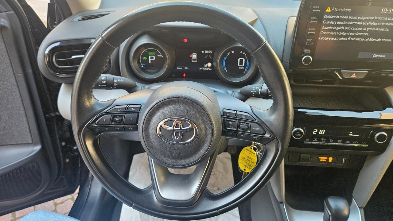 Toyota Yaris Cross 1.5h Active fwd 116cv e-cvt