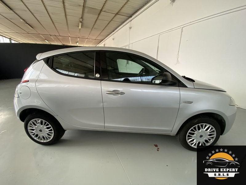 Lancia Ypsilon 0.9 TwinAir 85cv Natural Power Ecochic Platinum