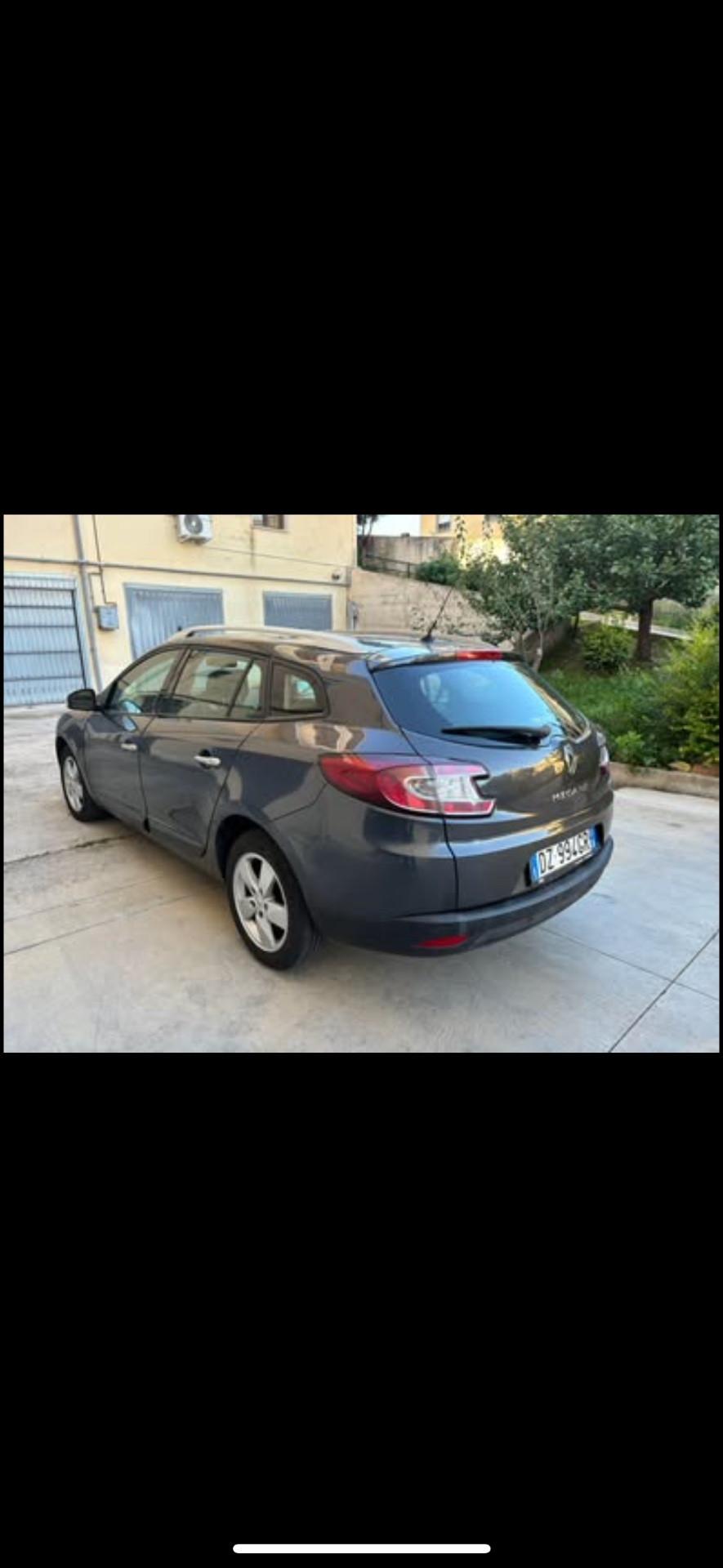 Renault Megane Mégane 1.5 dCi/105CV Grandtour Serie Speciale Exception