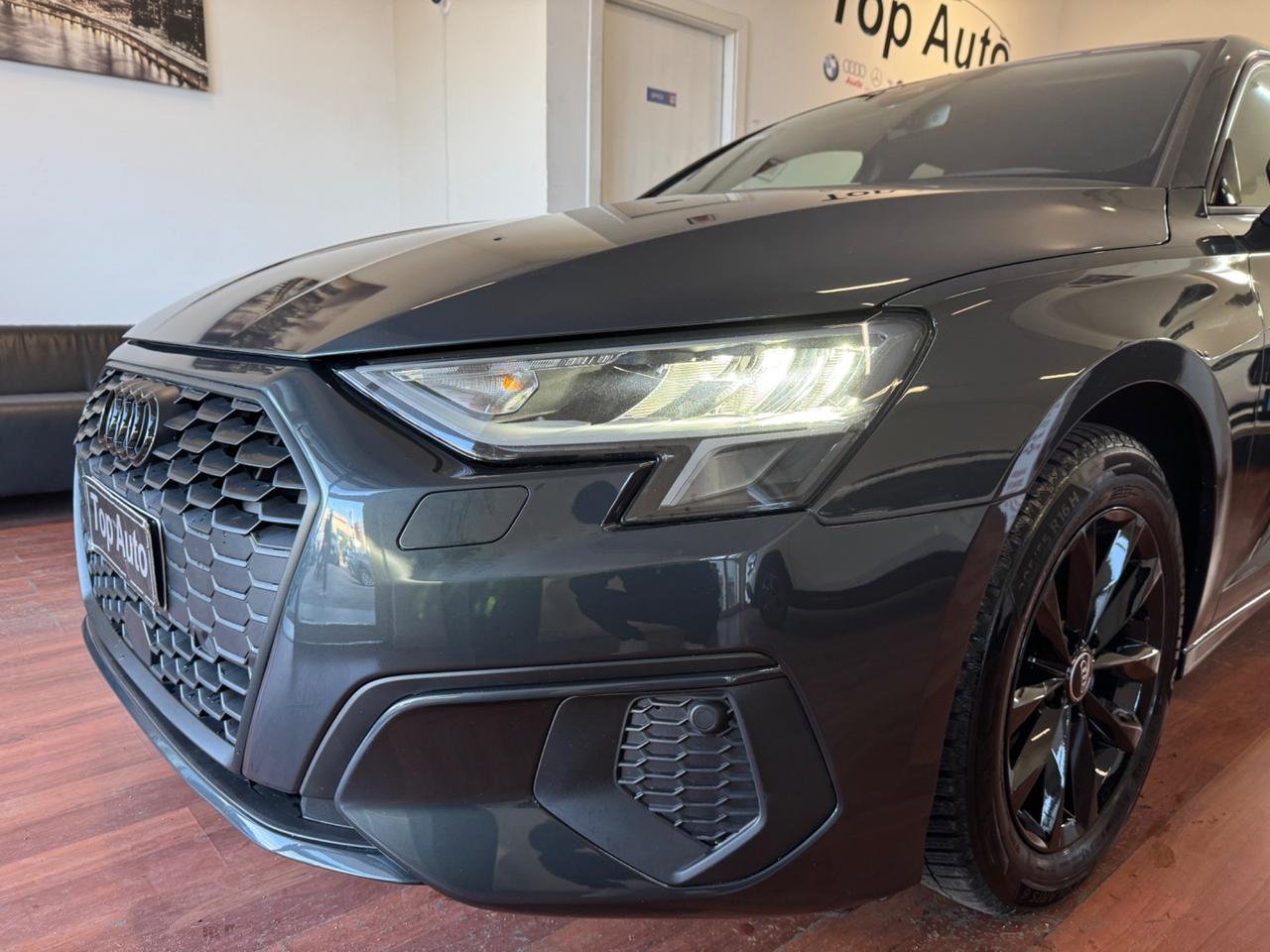 AUDI A3 SPB 35 TDI S TRONIC IDENTITY BLACK - MY21