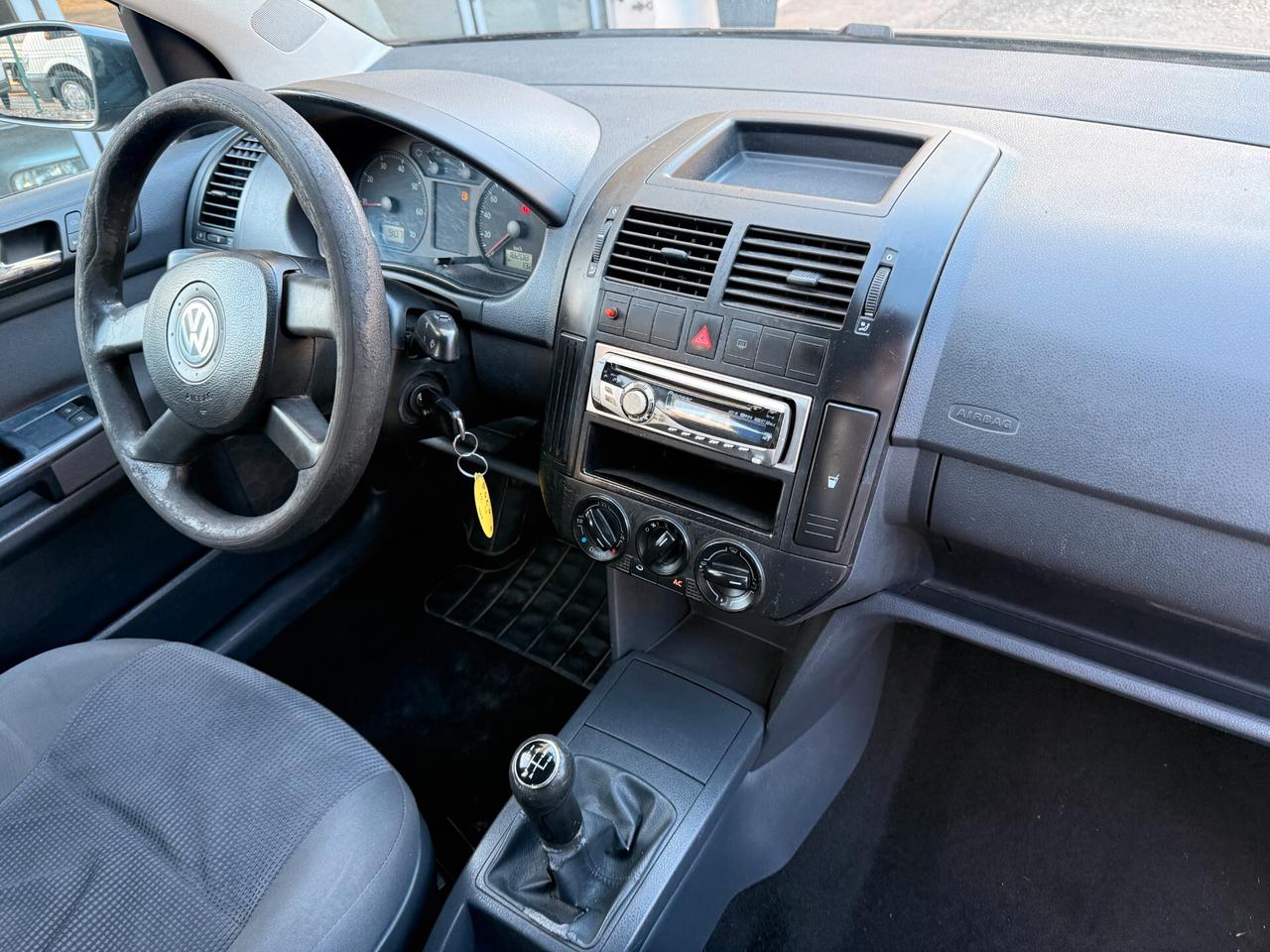 Volkswagen Polo 1.2/64CV 12V 5p. Comfortline
