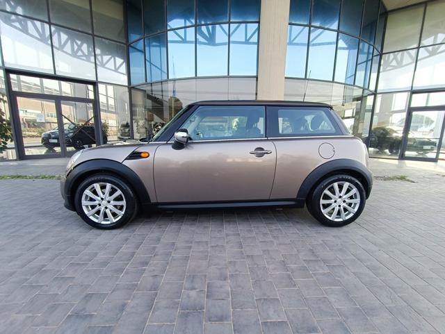 MINI One 1.6 16V One (55kW)