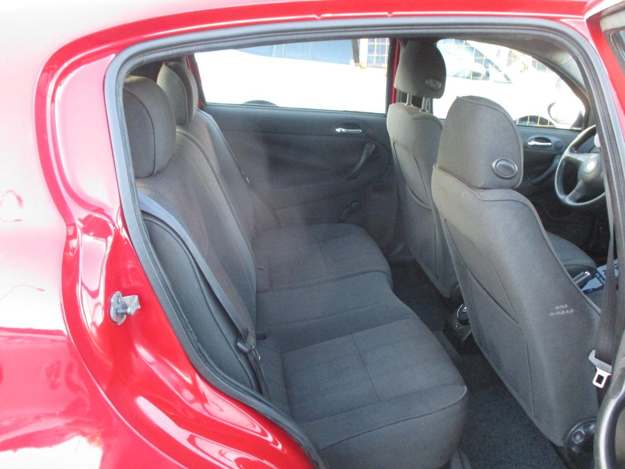 Alfa Romeo 147 1.9 JTD 115 CV MOLTO BELLA