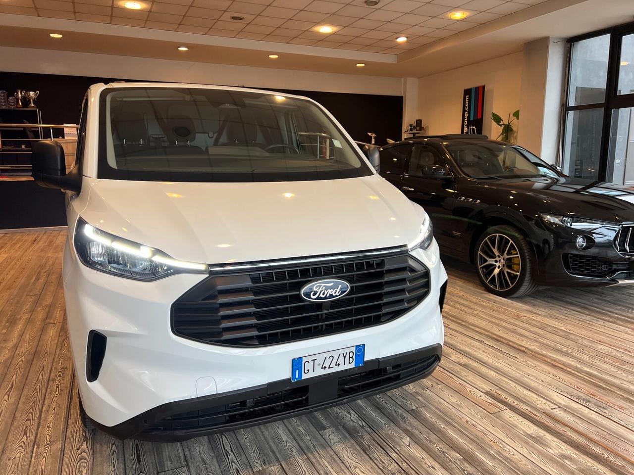 FORD TRANSIT CUSTOM PASSO LUNGO / UNICO PROPRIETARIO