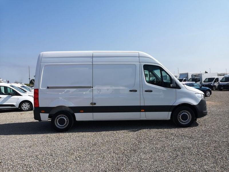 Mercedes-Benz Sprinter F39/33 311 CDI TA Furgone