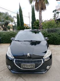 Peugeot 208 1.2 VTi 82 CV 5 porte Allure