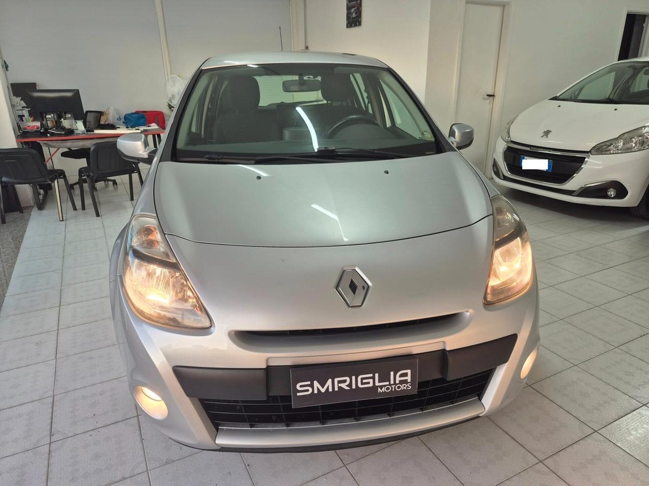 Renault Clio 1.2 16V 5 porte NAVIGA-SENSORI-PARCH-
