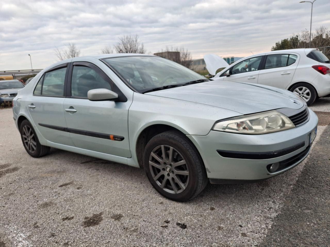 Renault Laguna 1.9 dCi/120CV.-DIESEL-