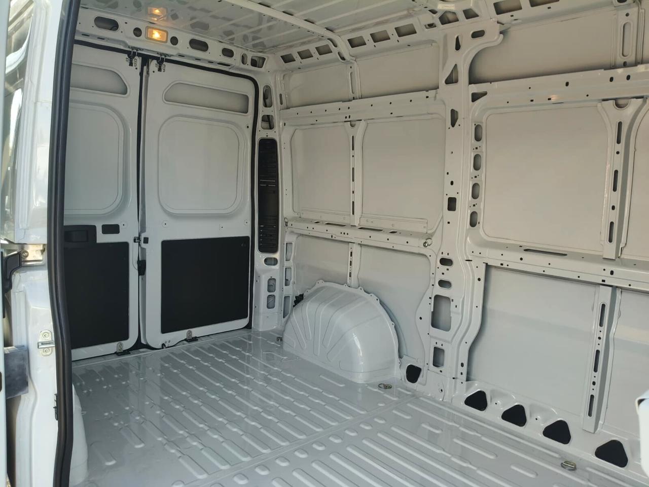 Fiat Ducato 35 2.2 Mjt 140CV KM0
