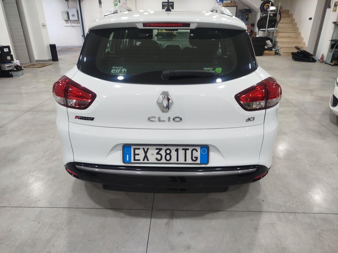 Renault Clio Sporter 1.5 dCi 8V 75CV Costume National
