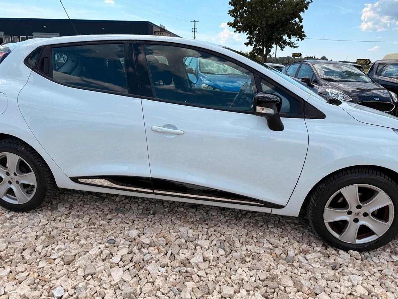 Renault Clio 1.2 75CV 5 porte Life