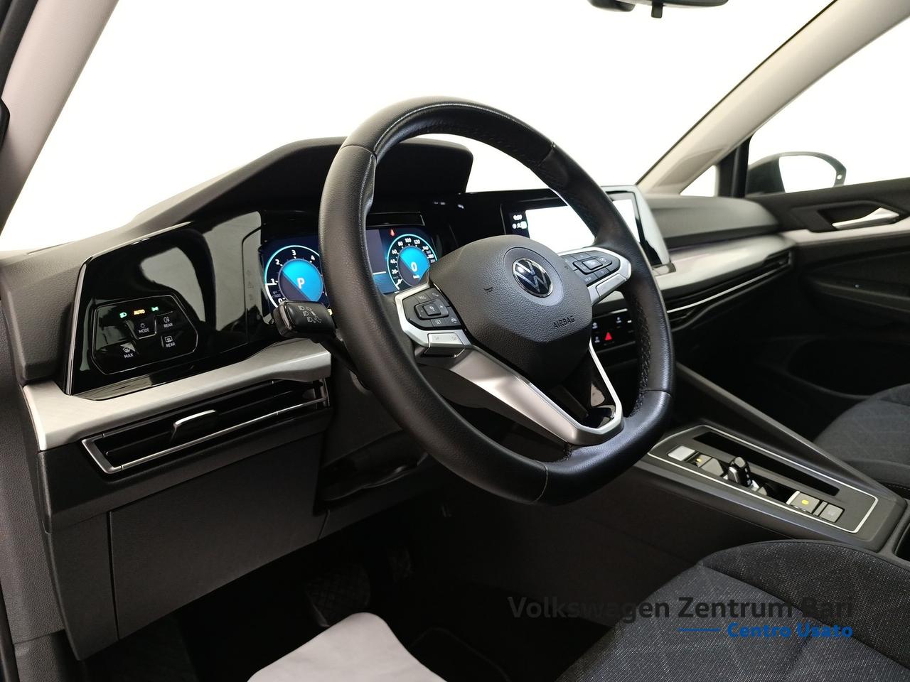 Volkswagen Golf 2.0 tdi life 115cv dsg