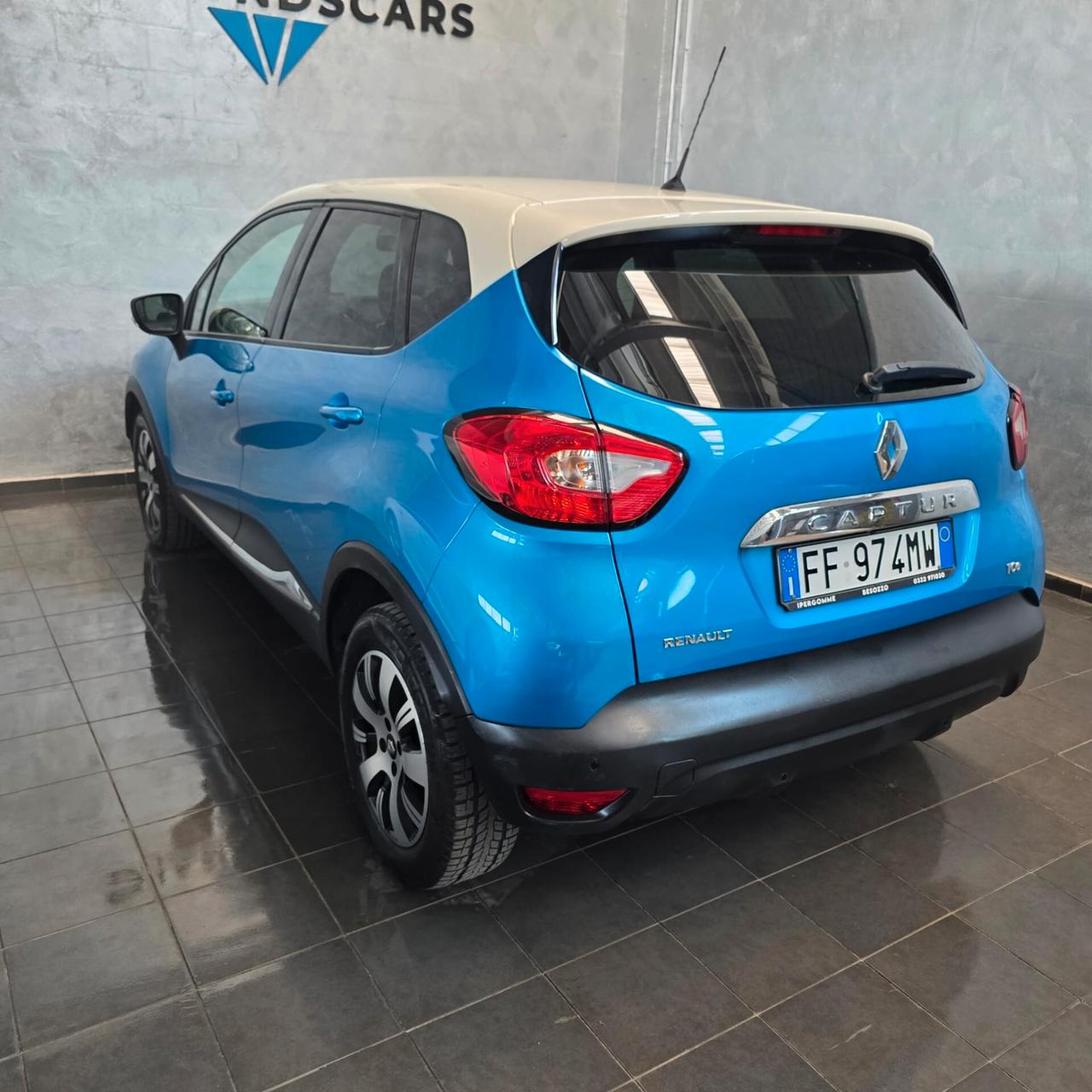 Renault CAPTUR 1.2 BENZINA AUTOMATICA FULL