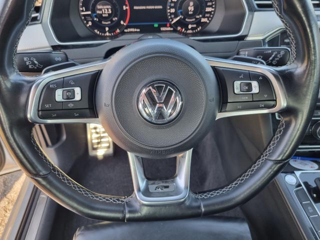 VOLKSWAGEN Passat Variant 2.0 TDI DSG Executive BlueMotion Tech.