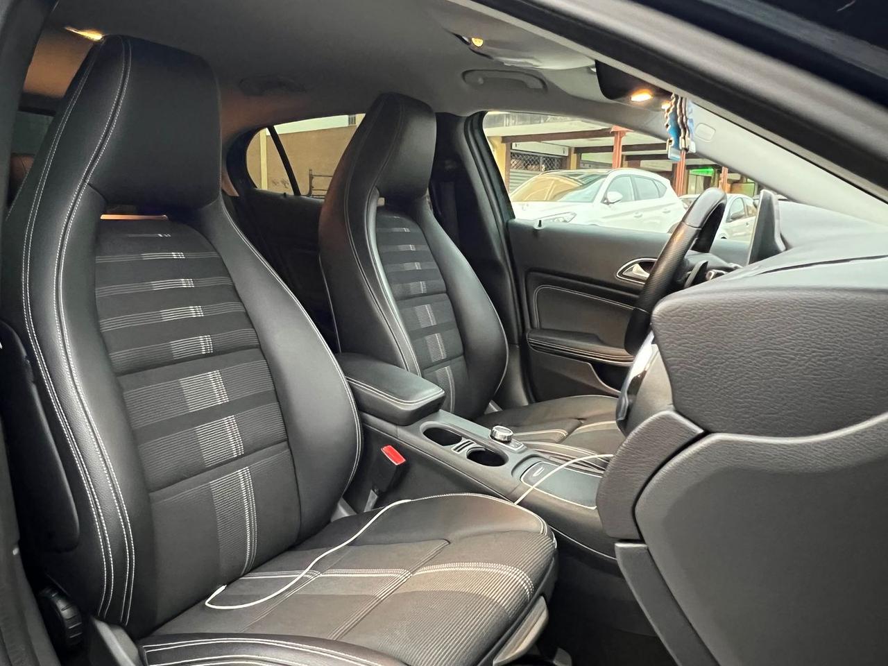 Mercedes-Benz GLA 180 CDI Sport Plus GLA 180 #7898