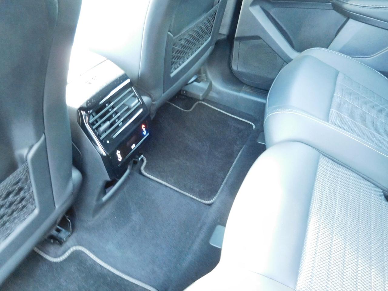 Peugeot 5008 Hybrid 145 e-DCS6 GT 7 POSTI