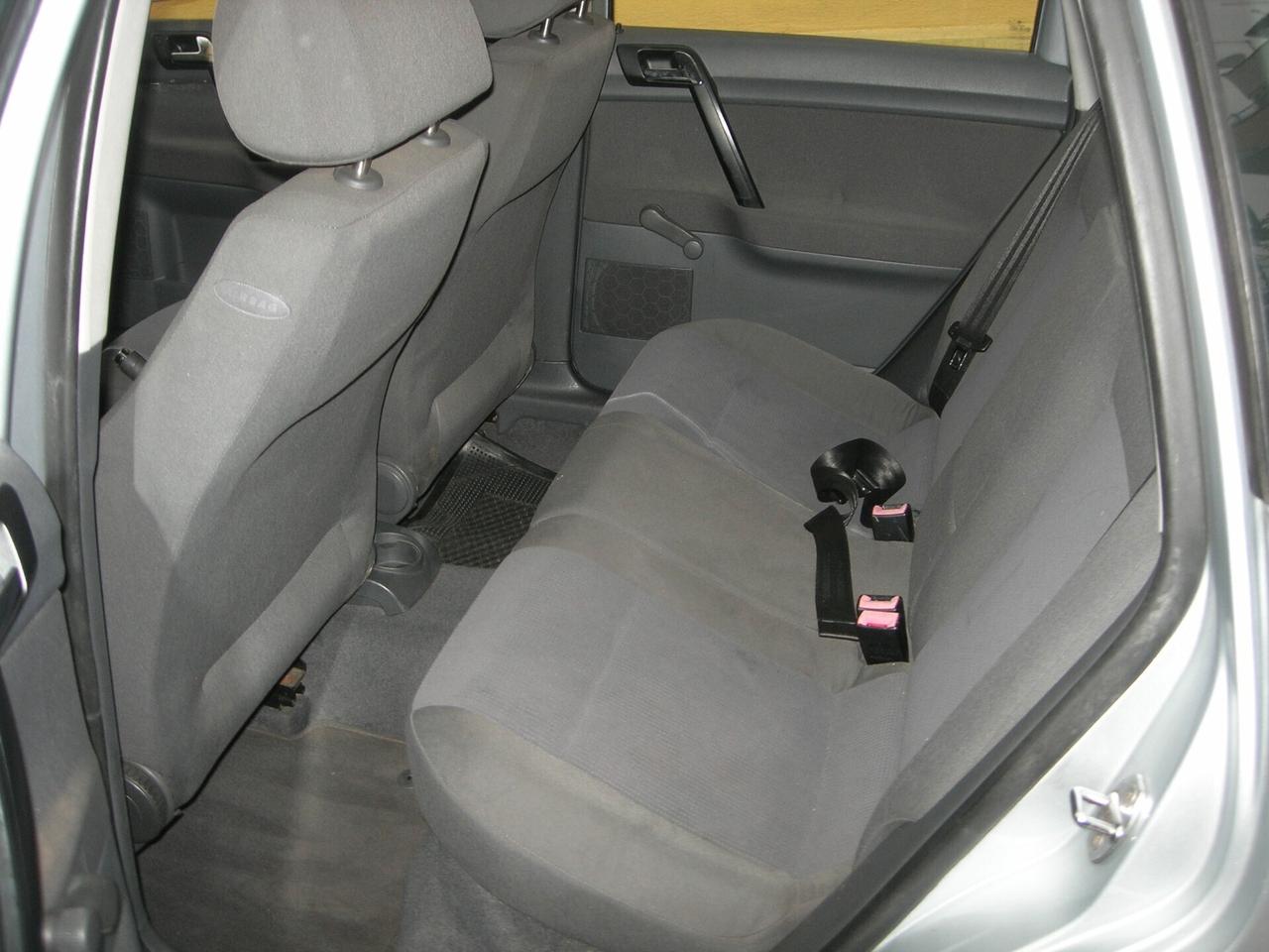 Volkswagen Polo 1.4 16V 5p. Comfortline