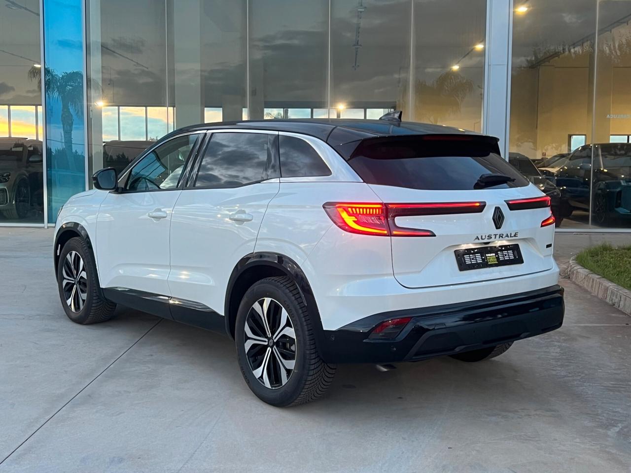 Renault Austral E-Tec 200cv full hybrid AUTOCARRO IN OFFERTA-N1