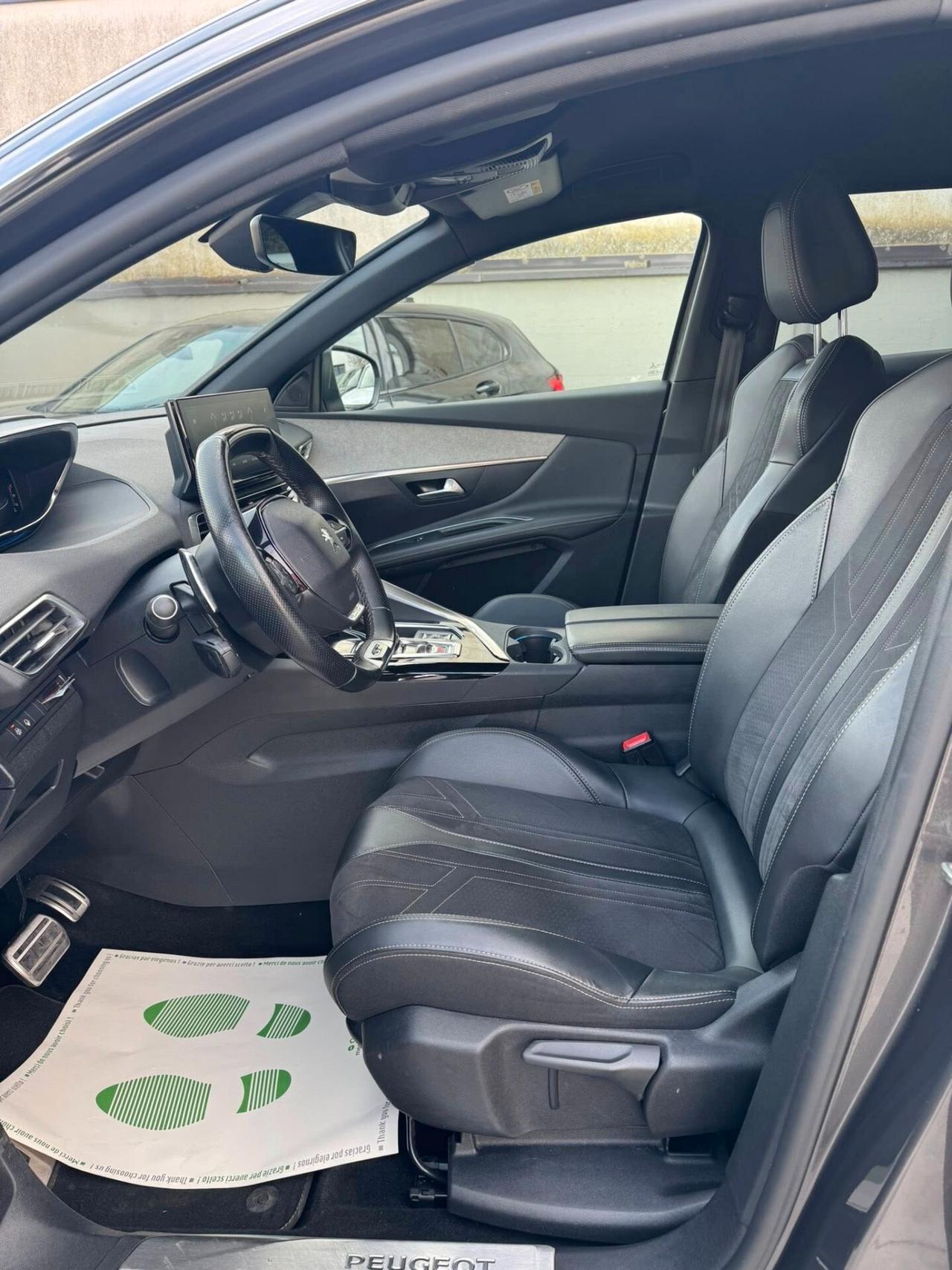 Peugeot 3008 BlueHDi 130 S&S EAT8 GT