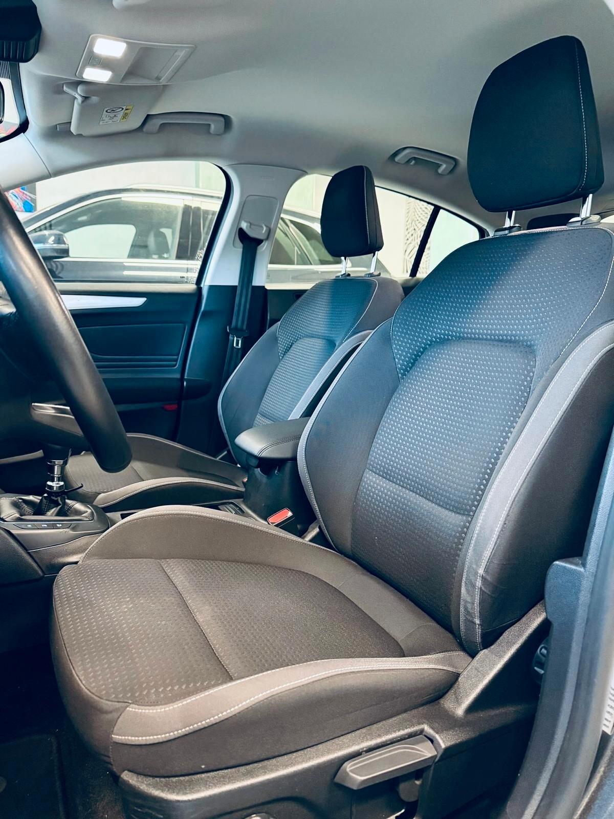 Ford Focus 1.5 TDCi 120 CV Start&Stop Business