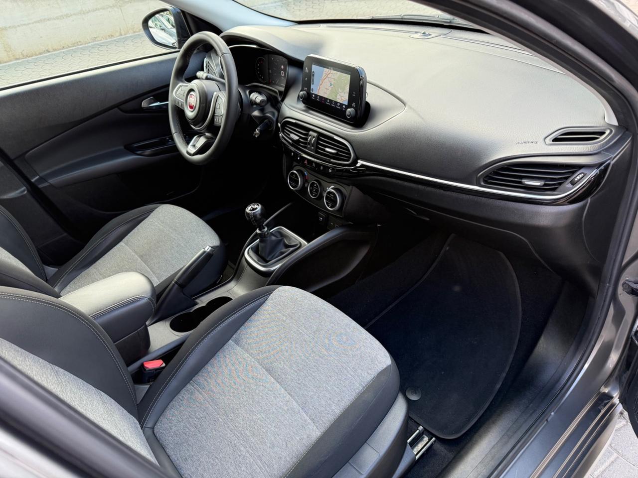 Fiat Tipo 1.6 Mjt 130 CV CROSS