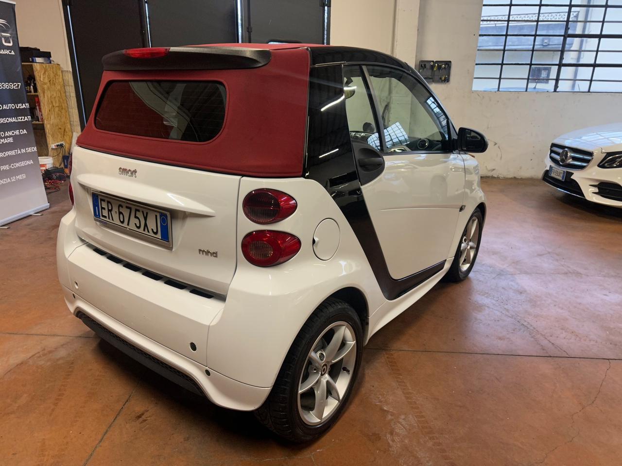 Smart ForTwo 1000 52 kW MHD cabrio passion