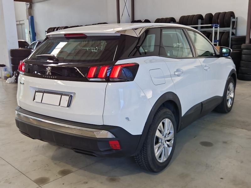 PEUGEOT 3008 BlueHDI 130 S/S Business