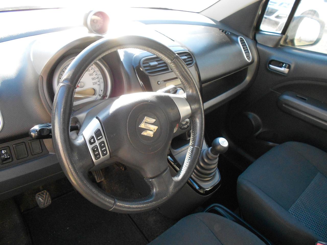 Suzuki Splash 1.0 VVT GL Style