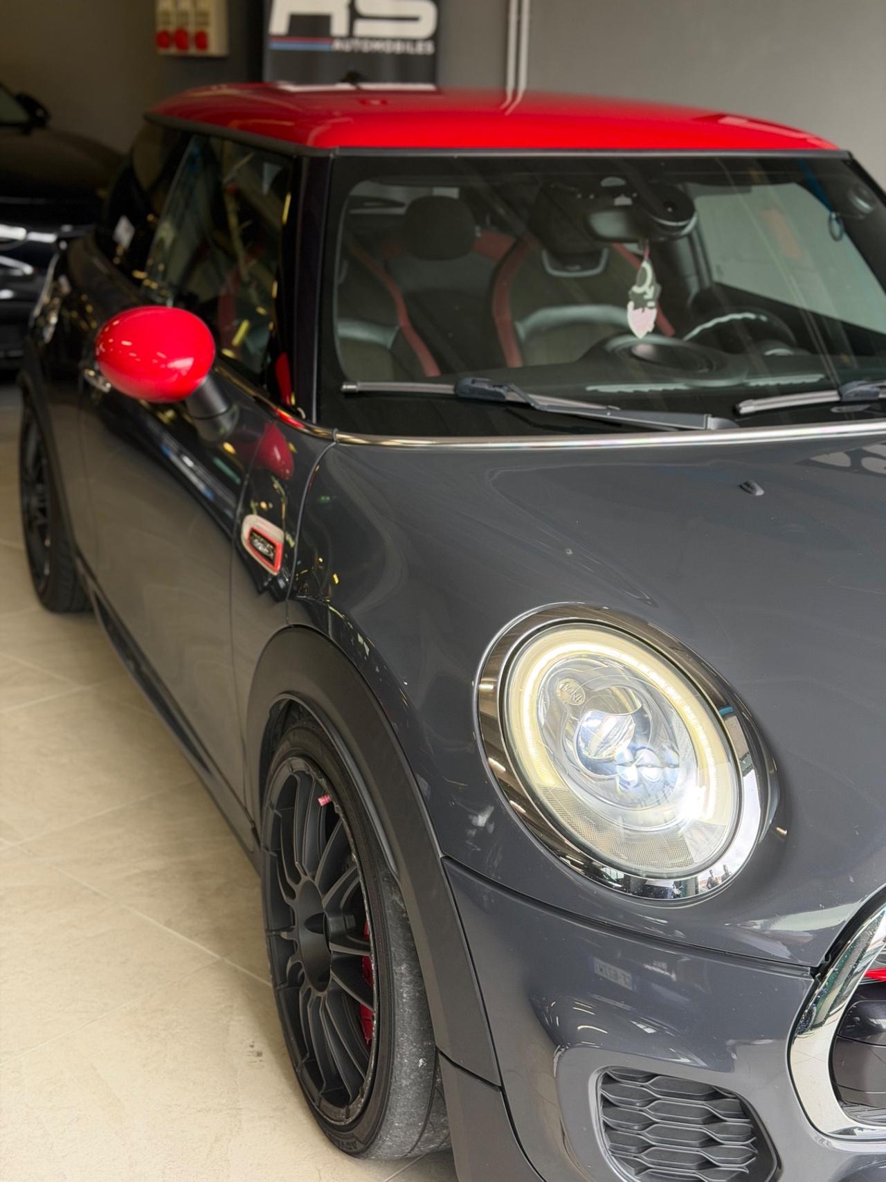 Mini JONH COOPER WORKS 231CV KMCERT UNICOPR EU6B