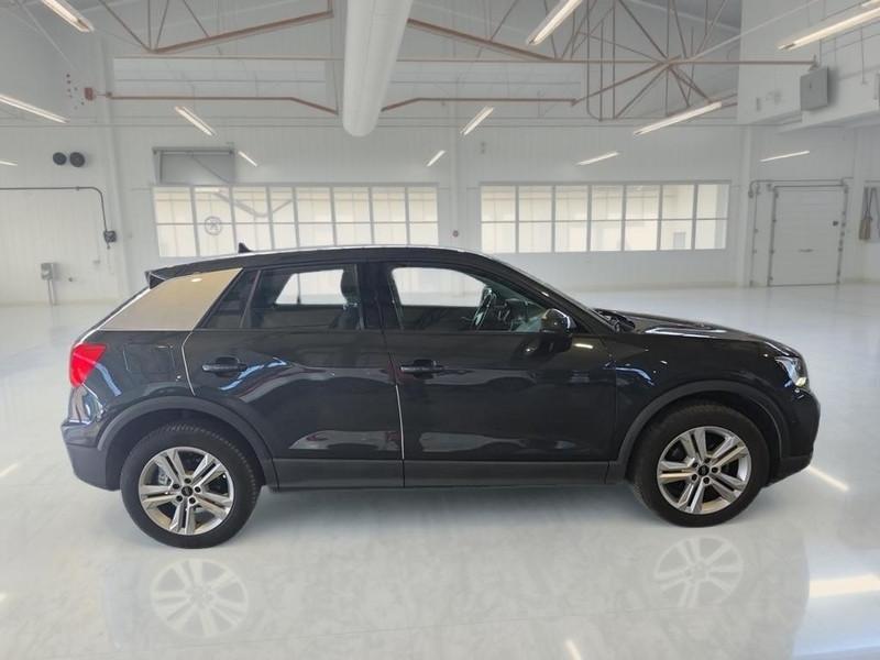 AUDI Q2 2.0 30 TDI BUSINESS SUV