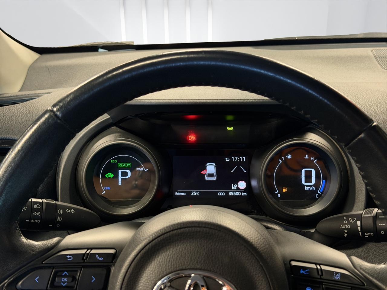 Toyota Yaris Cross 1.5h Active fwd 116cv e-cvt