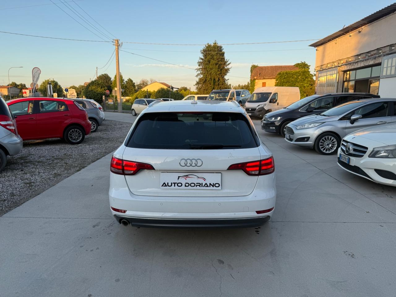 Audi A4 Avant 2.0 TDI 150 CV ultra S tronic Business Sport