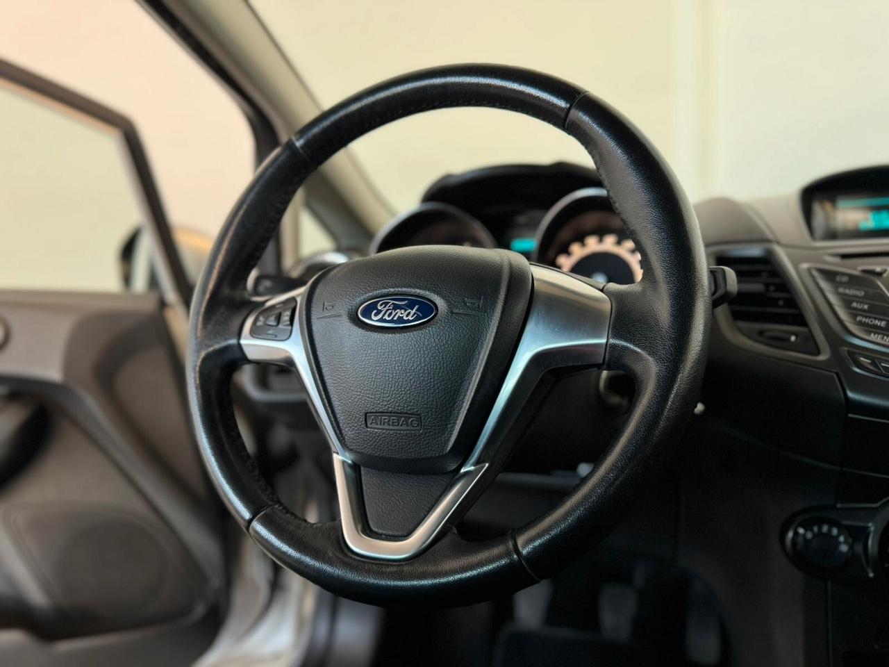 Ford Fiesta 1.0 benzina 80CV 5 porte Business