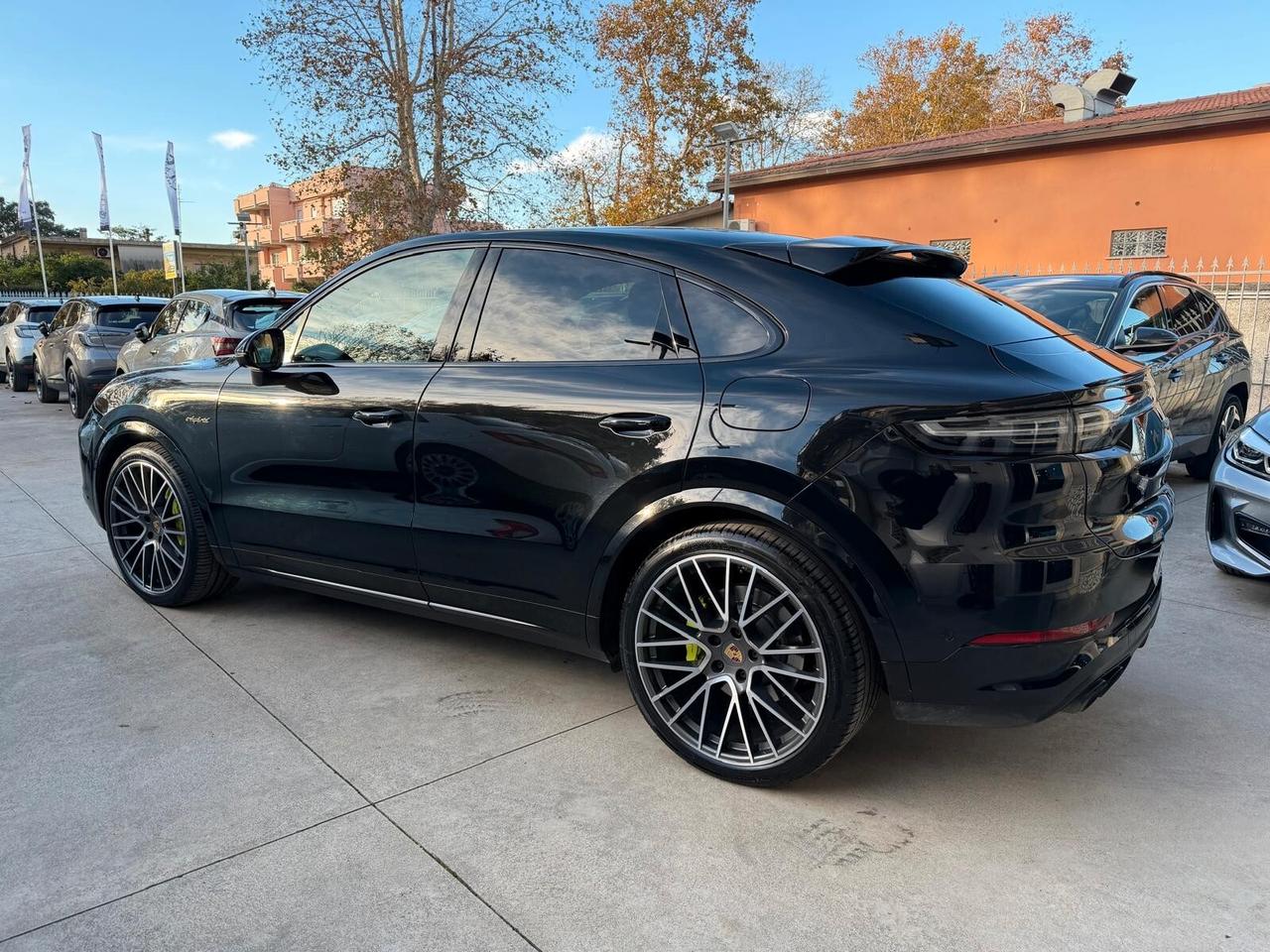 Porsche Cayenne Coupé 3.0 V6 E-Hybrid