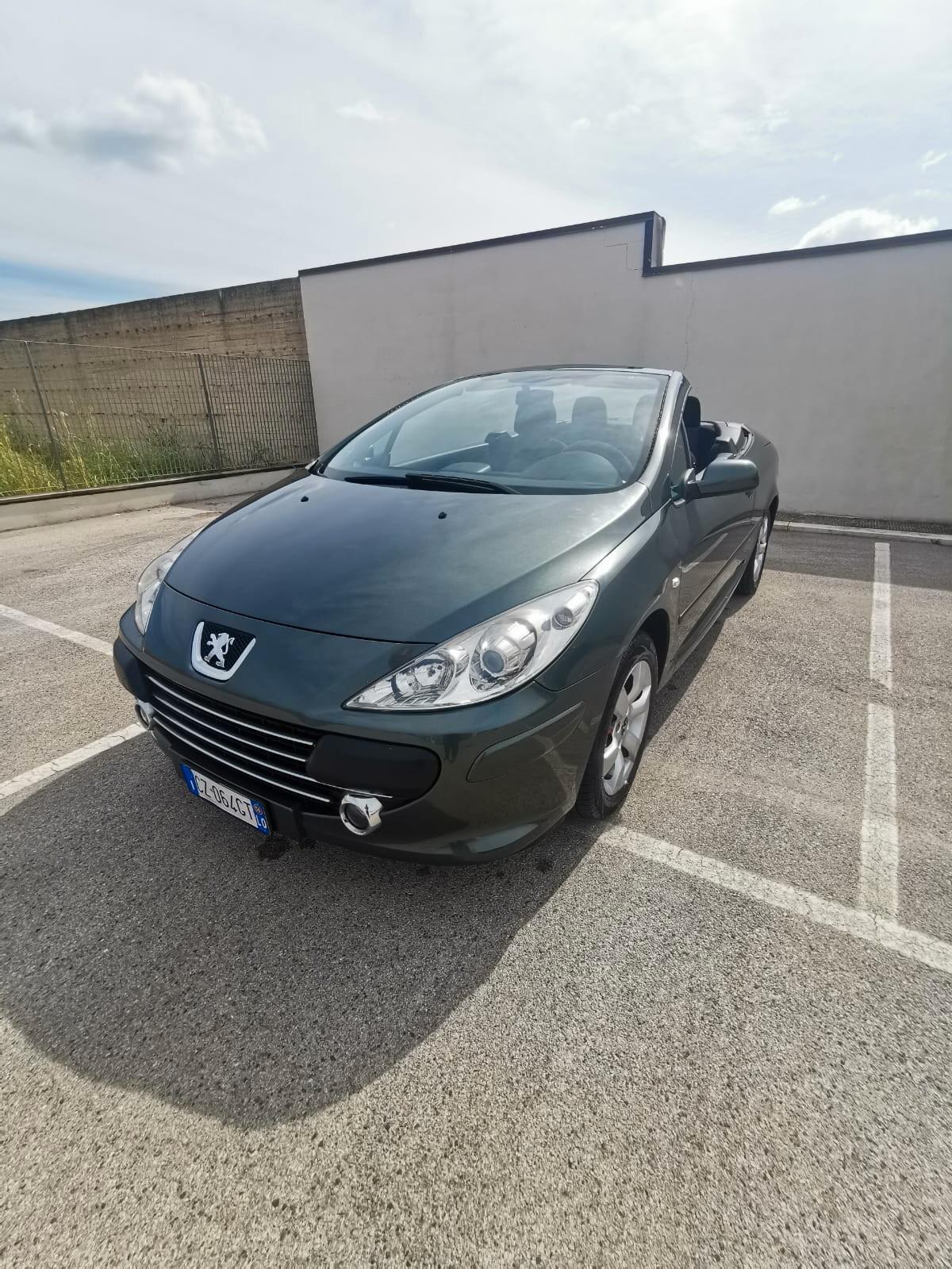 Peugeot 307 2.0 HDi FAP CC Féline