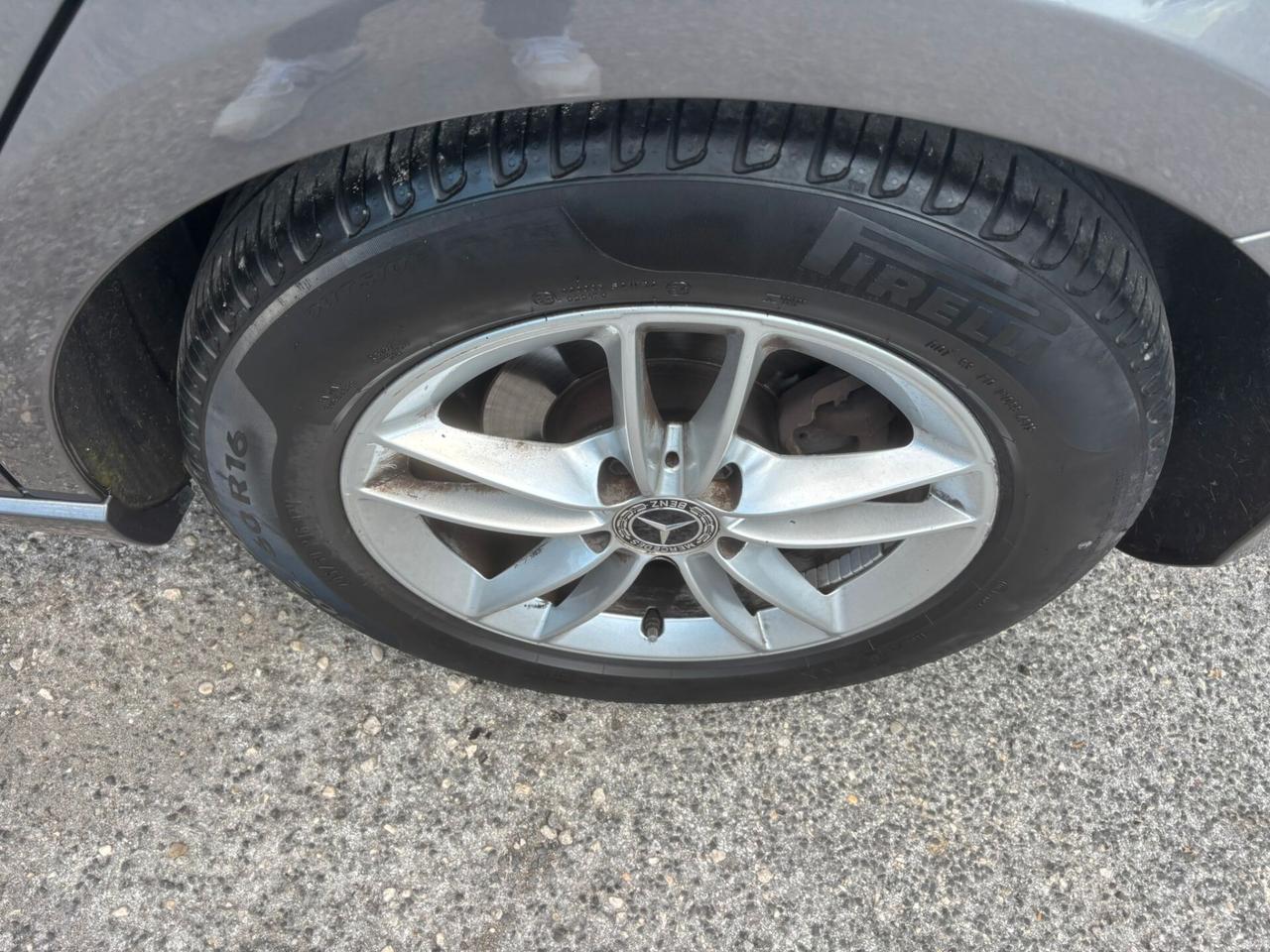Mercedes-benz A 180 d Automatic Business Extra