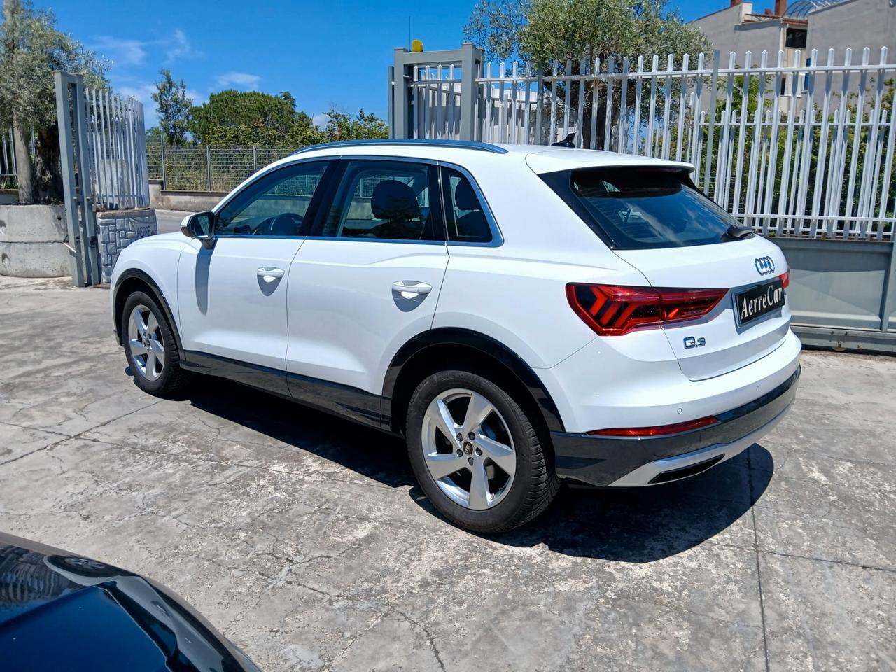 Audi Q3 35 TDI S tronic