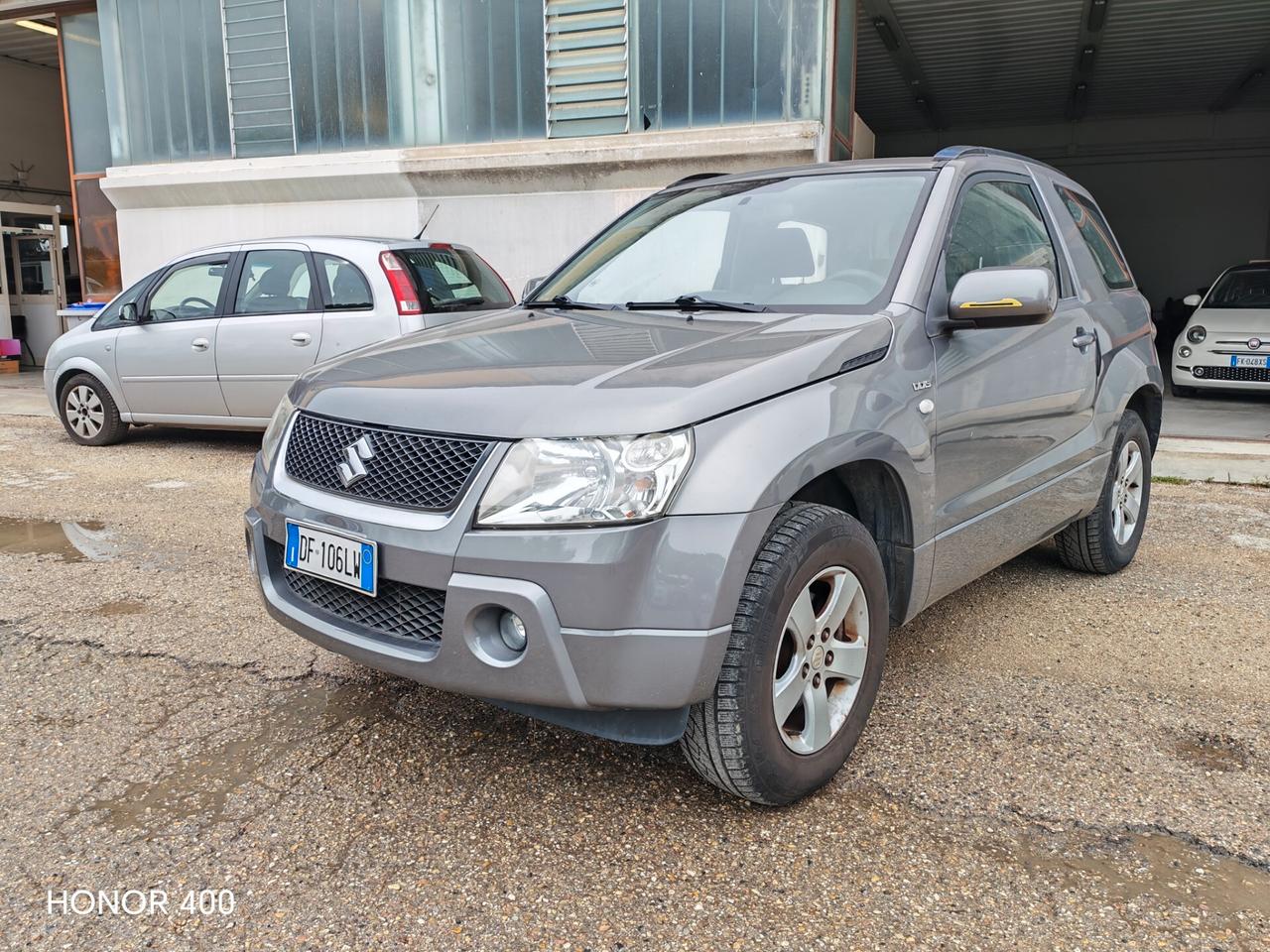 Suzuki Grand Vitara 1.9 DDiS 3 porte