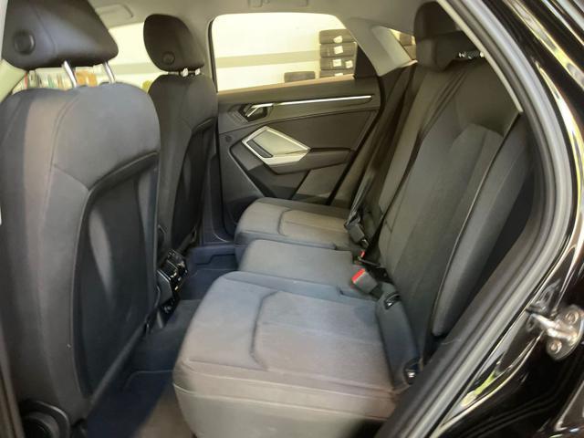 AUDI Q3 SPB 35 TDI S tronic S line edition